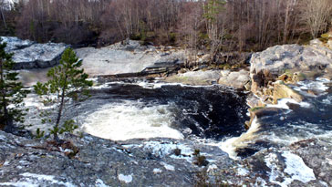 Black Water pool - right click on image to get a new window displaying a 1920x1080 image to download